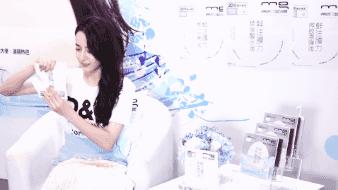 美妆播报｜一滴50块！Whoo推出市面上最昂贵的安瓶精华，美即“膜液分离”面膜你用过吗？