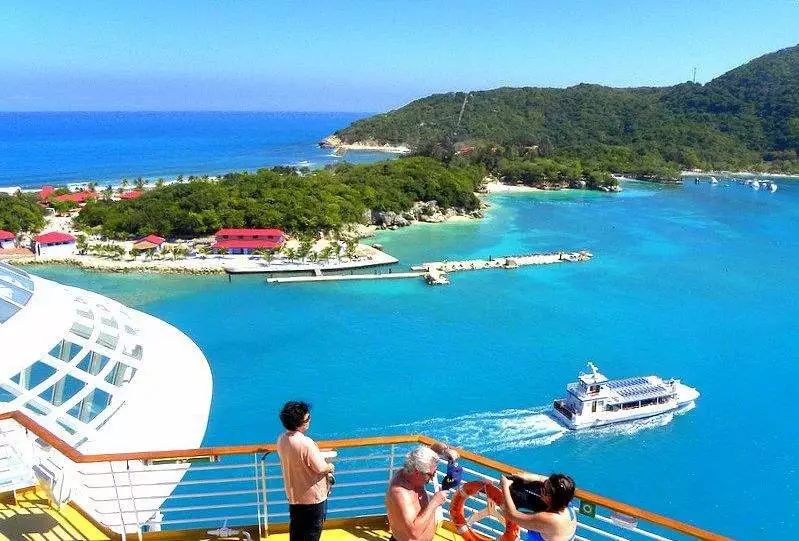 阿联酋免签政策放开,阿联酋免签