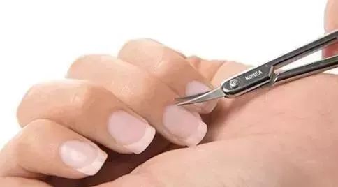 一块钱的红霉素软膏有什么功效,红霉素软膏为啥这么便宜