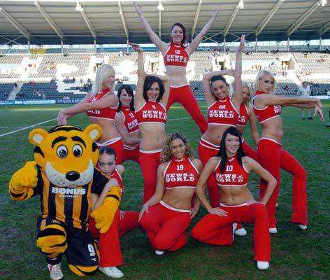 足球拉拉队的介绍,足球拉拉队世界杯欧美