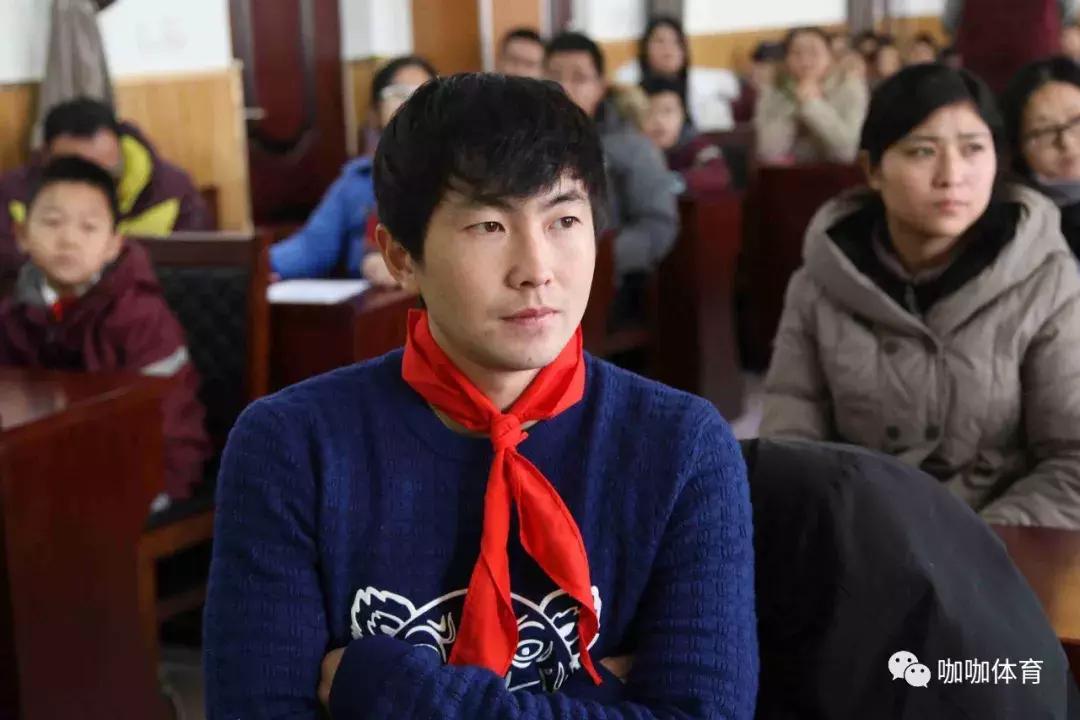 这所学校建成没几年，就被定为全国足球特色学校，厉害了！