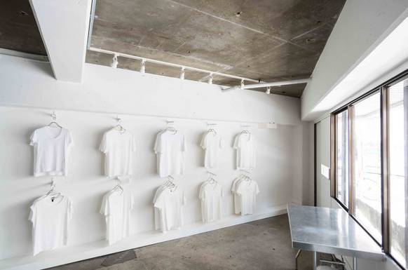 普通tshirt怎样穿更时尚,t-shirt怎么样才能潮流