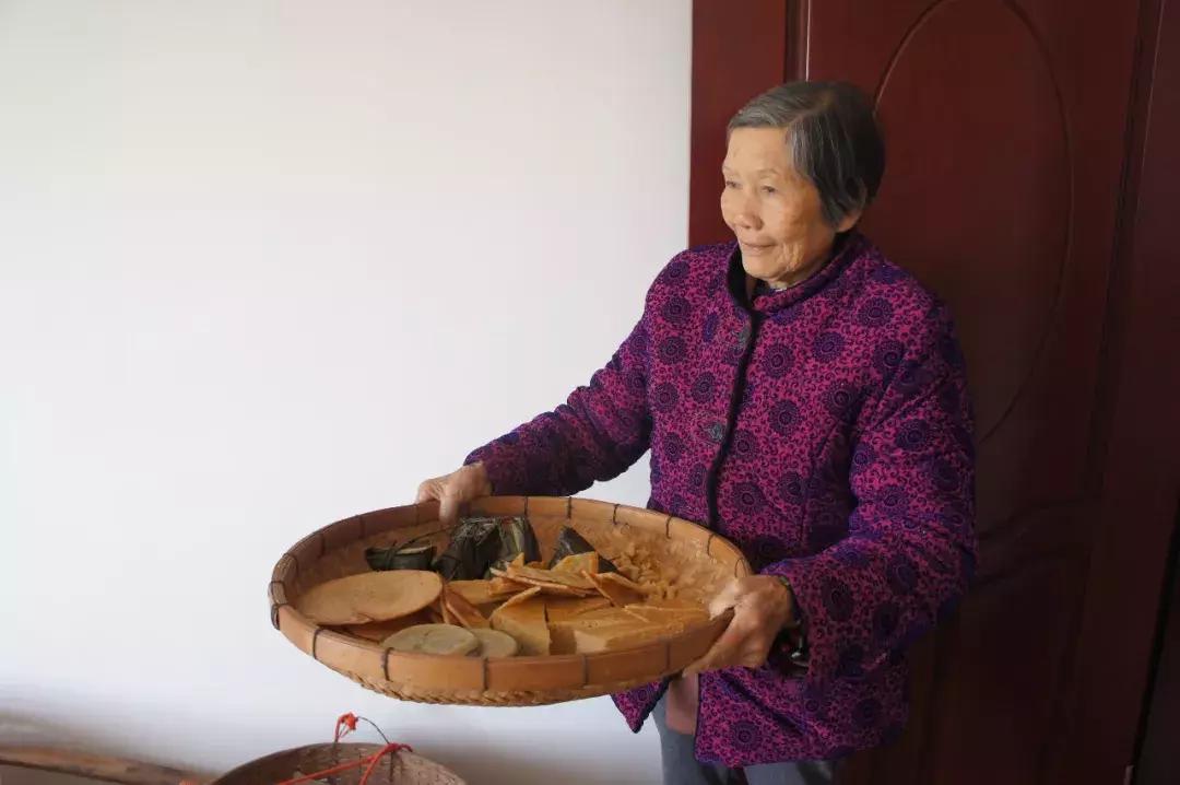 广东罗定人新居入伙的吉利话,罗定入宅仪式进屋顺序