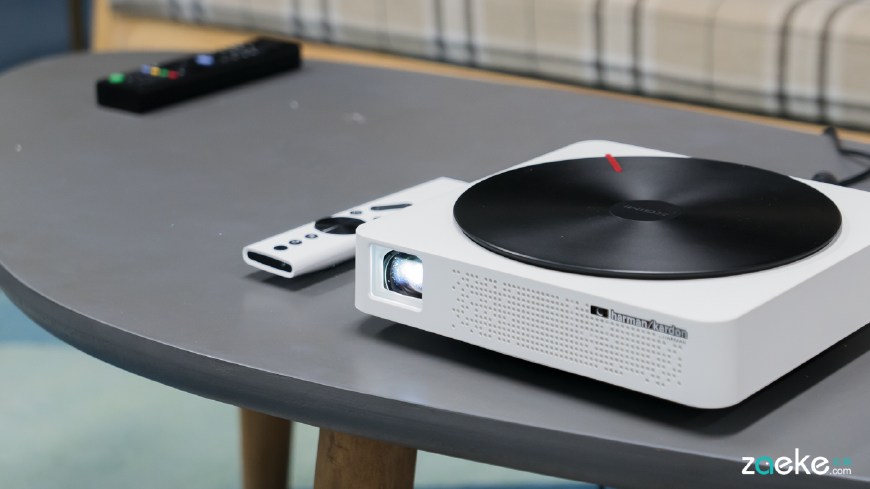 极米newz4x是哪年出品的,极米newz4x深度测评