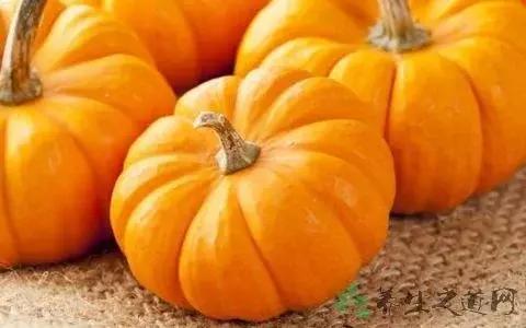 冬季手部皲裂严重用什么药,冬季手皲裂是什么原因导致的