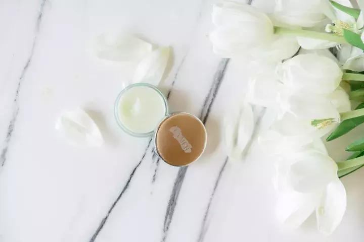 全球最好用的10款润唇膏,推荐大家几款润唇膏巨好用