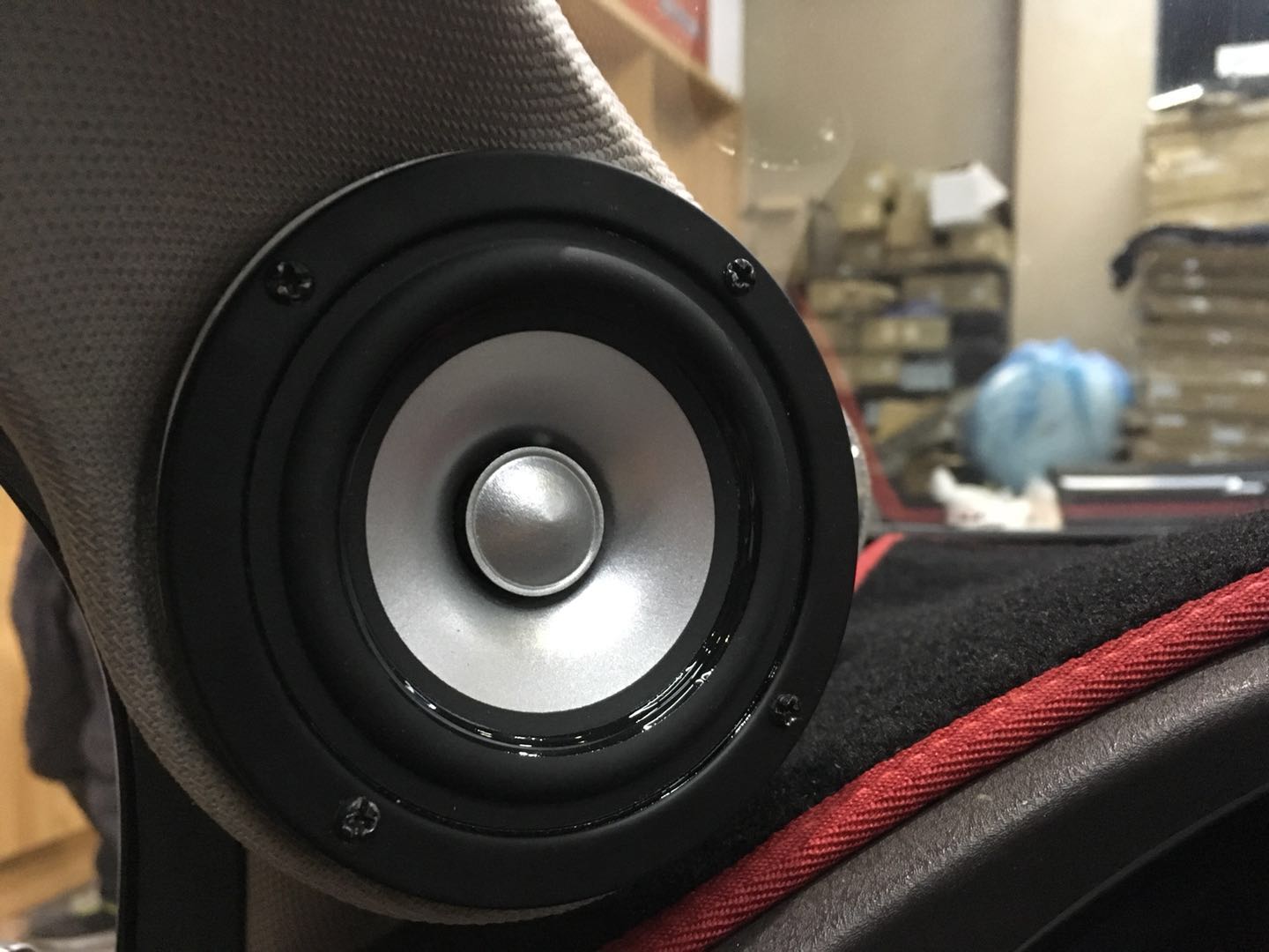 汕头星悦音响改装效果,汕头汽车音响改装宝马