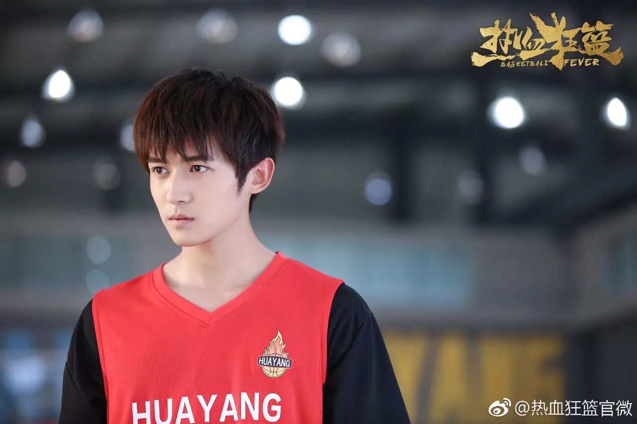 艳骨掠影里面的佟梦实,艳骨佟梦实剧照图片