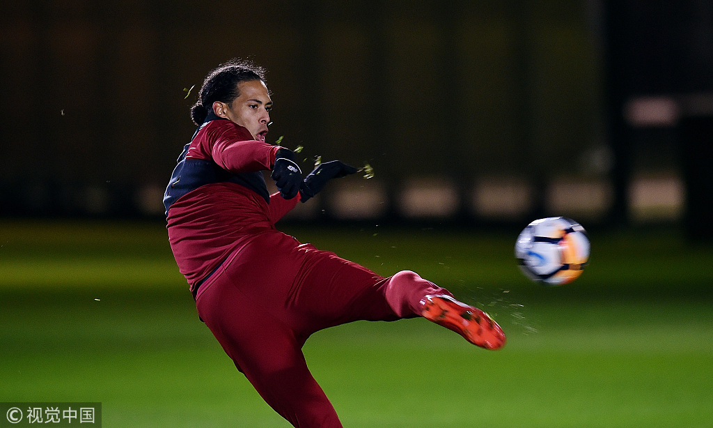 范迪克成长之路,范迪克追特拉奥雷