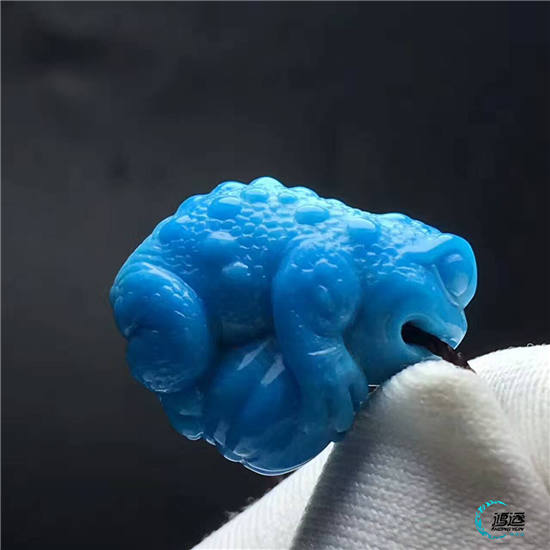 鸿运绿松石盘玩技巧,鸿运绿松石的盘玩方法