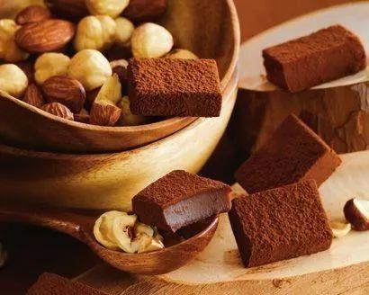 淘宝上最火最好吃的零食大搜罗！最便宜的居然只要九块钱！