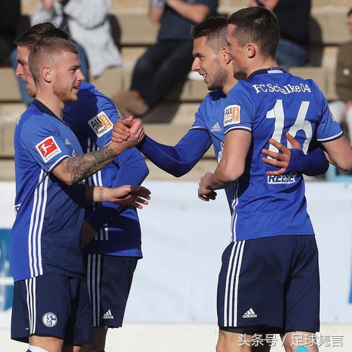 德甲“金牌经理”上演白菜价冬签帽子戏法，德甲蓝军势回欧冠？