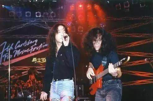 窦唯唱的歌曲为了谁,窦唯只听几个人的歌