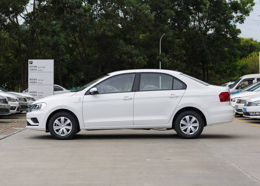 朗动和宝来哪个好一点,2015年的1.6朗动和捷达哪个好