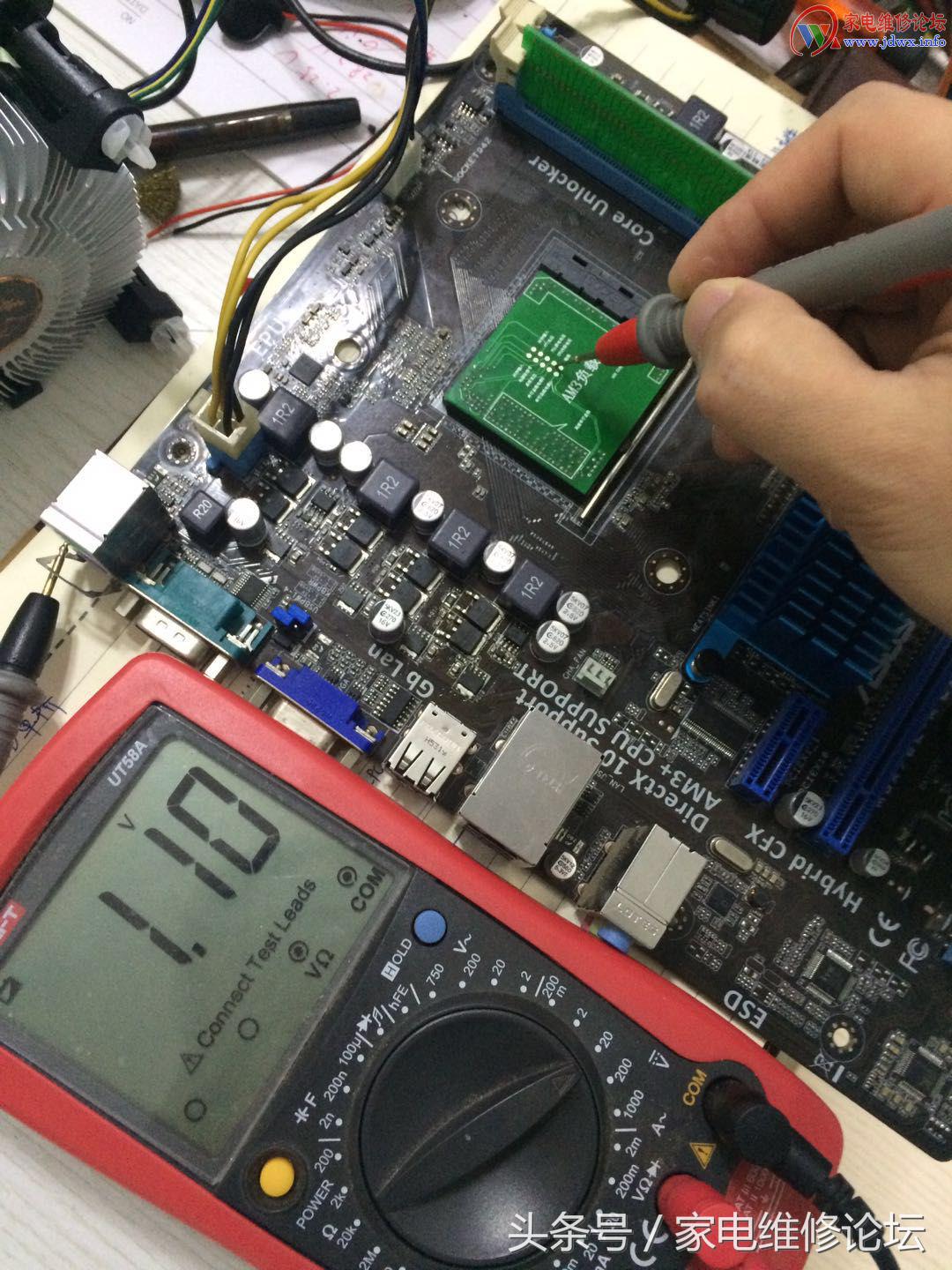 用示波器维修华硕M5A78L-MLX3PLUS触发掉电故障