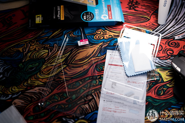 手机贴膜气泡挤不掉怎么办,手机贴膜白边填充液怎么用