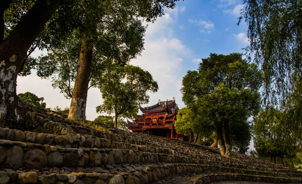 南昌朝阳华润橡树湾10月房价多少,南昌聚仁万象都会69号楼住宅房价