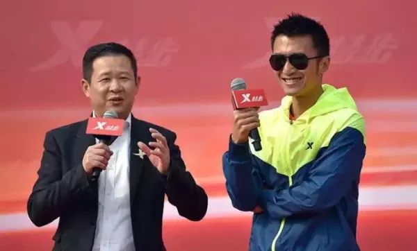 穿特步会被人瞧不起吗,穿特步相亲被拒原视频