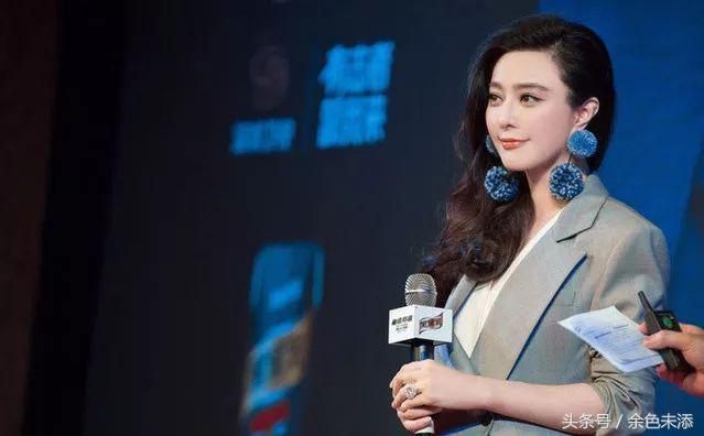 喜欢戴夸张耳饰的不止章子怡，还有她们