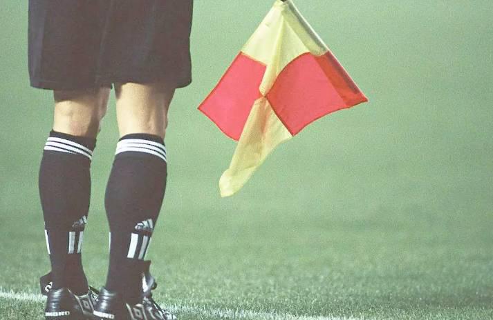 国足怎么才能夺冠呢英文,中国足球赢得世界杯英文