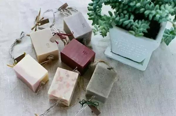 「良物志」让山羊奶皂拯救你的冬日肌肤