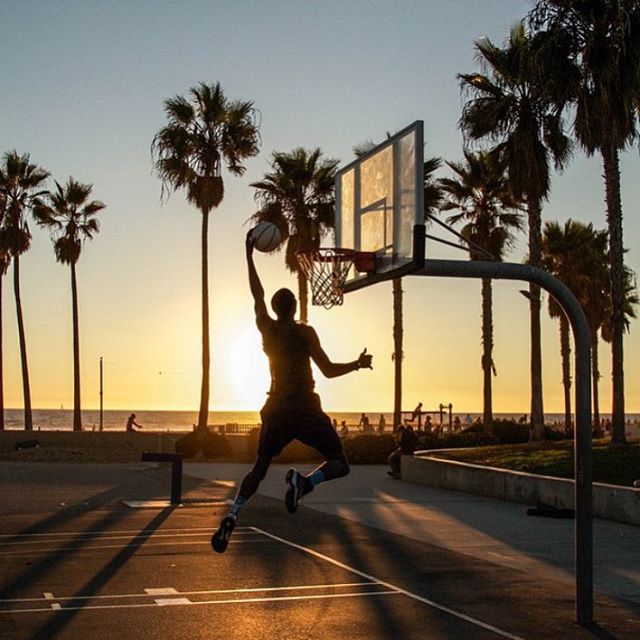 大前锋是打内线的吗,身高不高的大前锋如何抢篮板