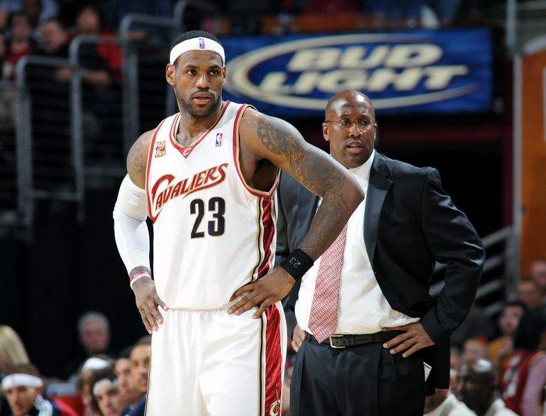 泰伦卢又找到骑士输球的借口,骑士1比3落后泰伦卢说了什么话