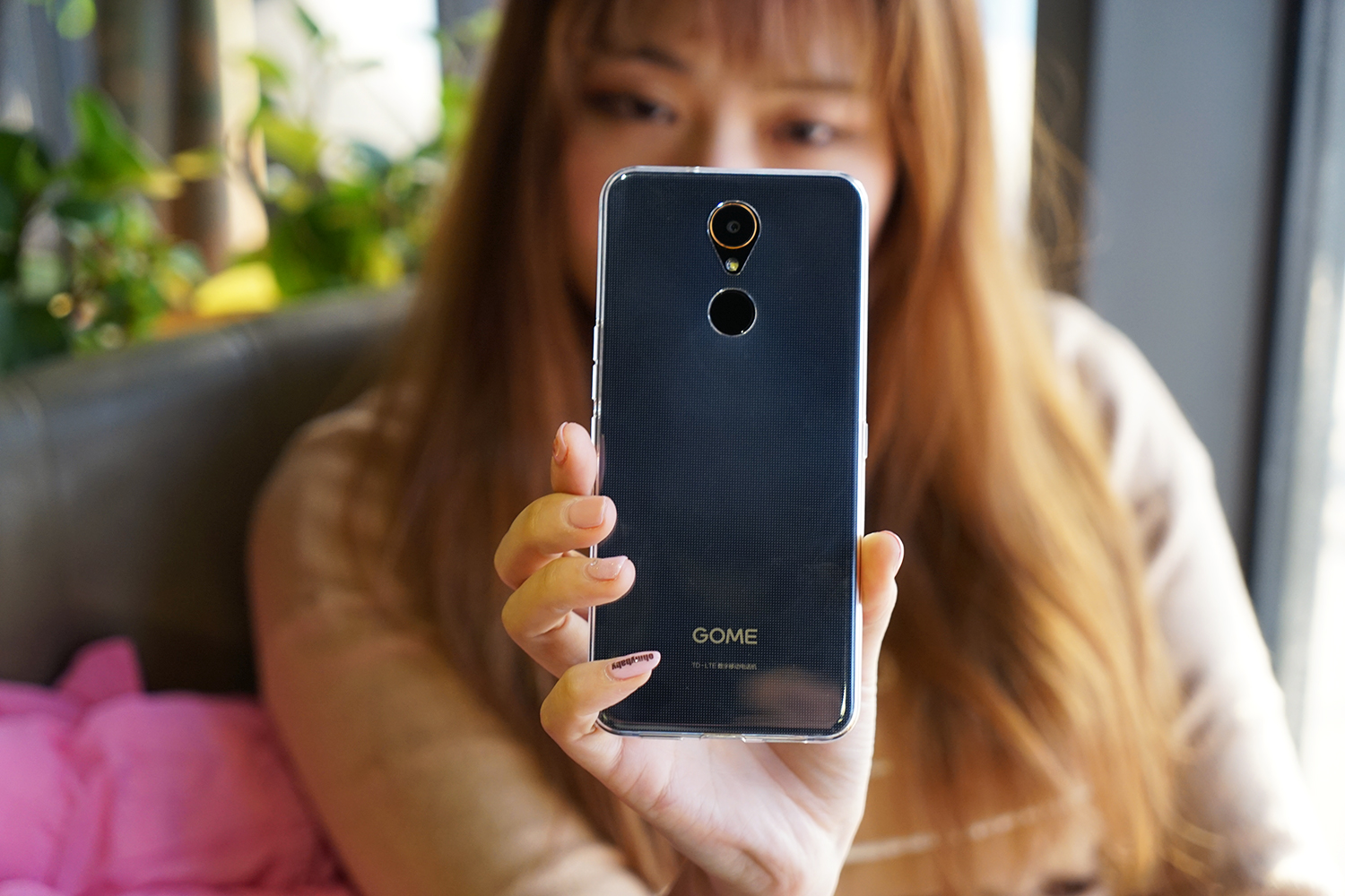 国美手机u7评测视频,国美u7是全贴合屏幕吗