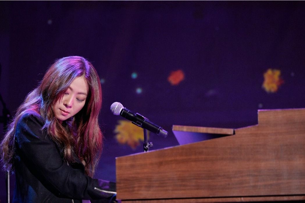 陈绮贞演唱会现场,陈绮贞见证歌迷求婚