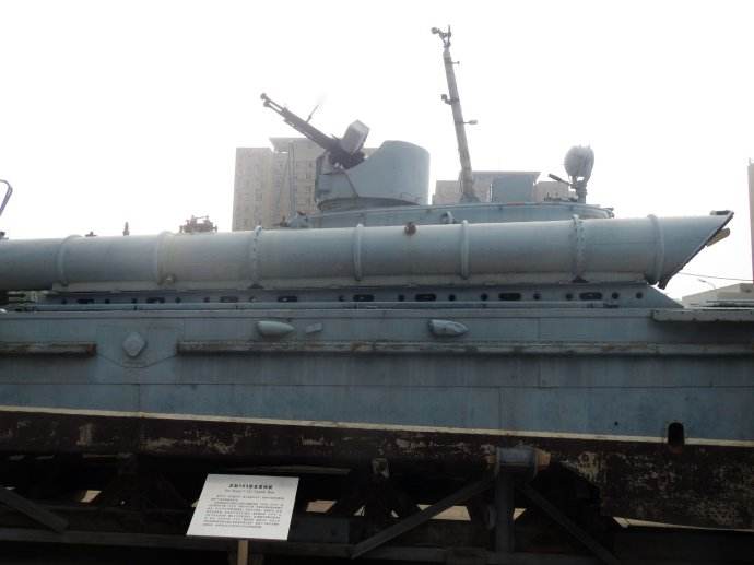 七枚鱼雷打沉航母,8枚鱼雷