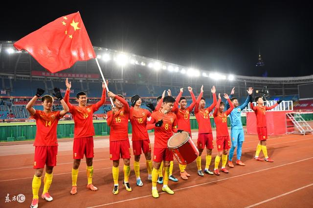 新华社发文：应学习越南“青训”，盲目自信和过度保护救不了我们