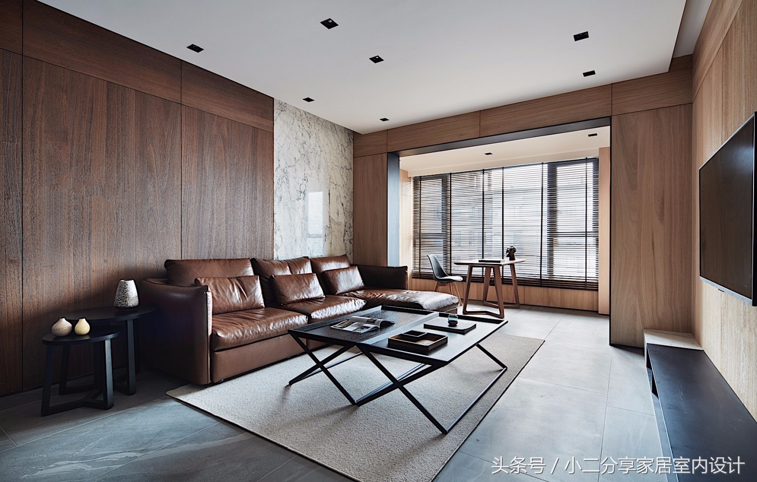 老公不听我话非要改造老房,墙面钉木板装修