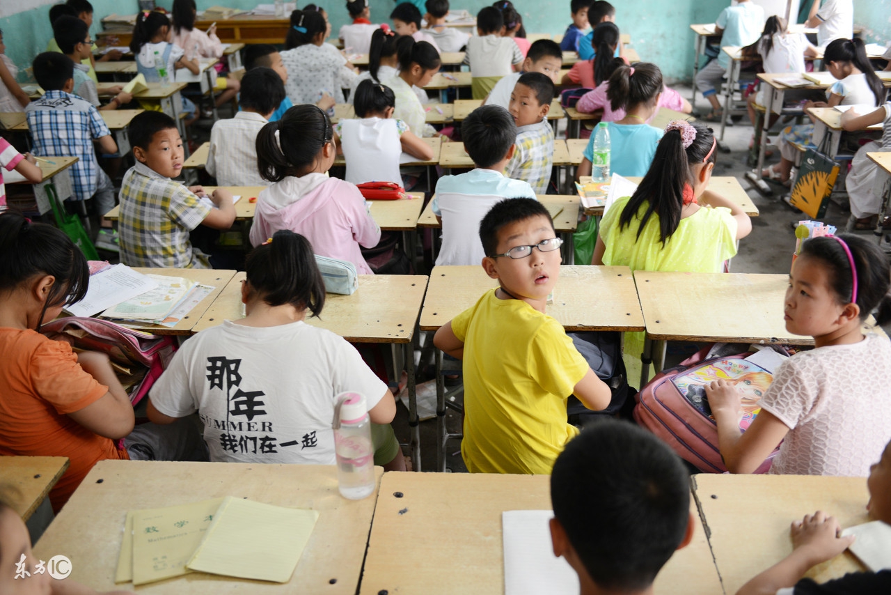 2018年上册数学期末考试卷一年级,人教版2018年五年级上册数学卷子