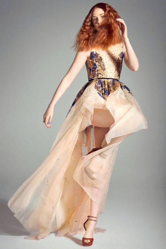 铅华洗尽——她留给我们的仅一个“美”字足矣