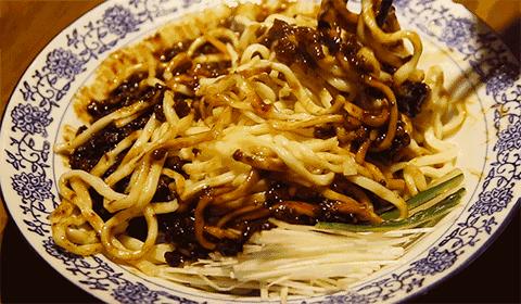 一年卖200w只老北京烤鸭店,烤鸭39年老店