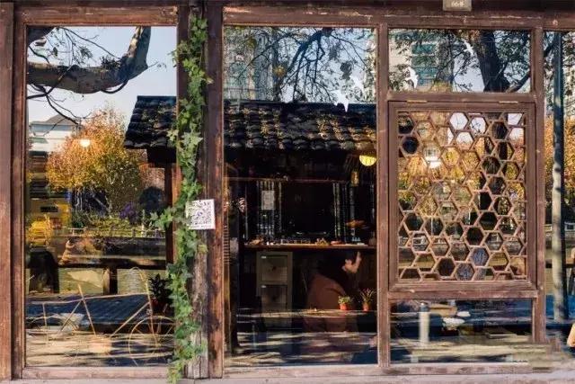 借力二维火收银系统，这家老墙门内的餐厅惊艳了众人！