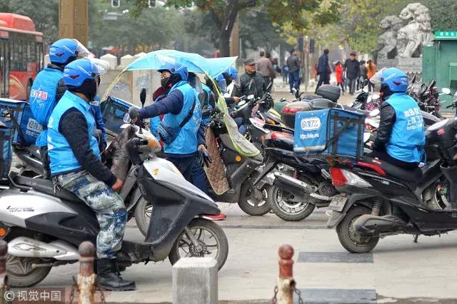 启程后美味送到你眼前,归途中孤独辛酸留给自己