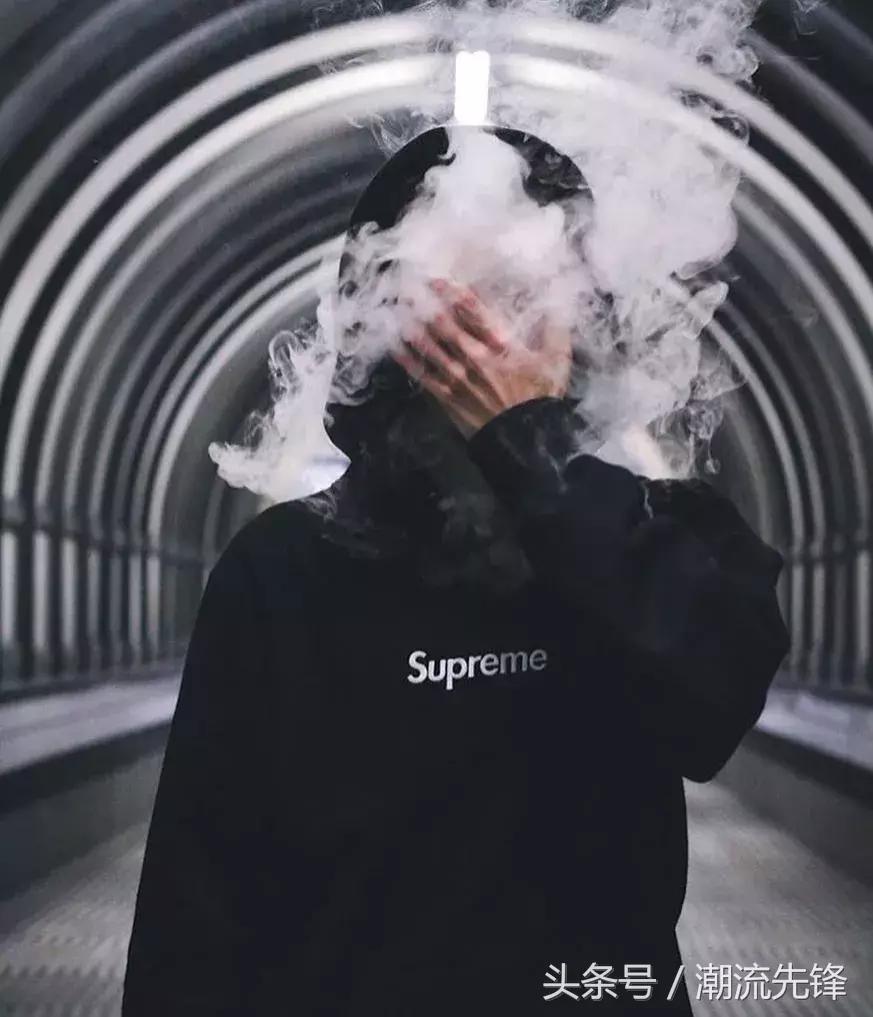 怎样看待买潮牌都买假的的人,买潮牌的人