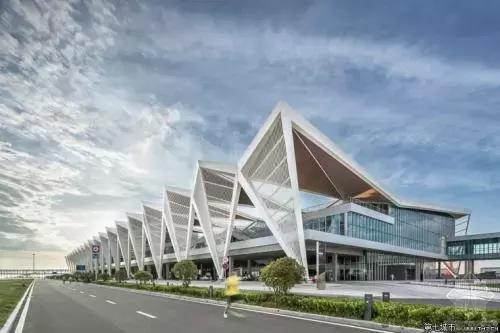 青岛新添的地标,青岛霸气的高楼大厦