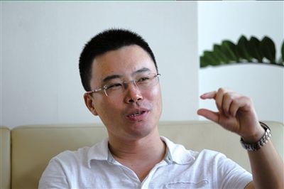 这对夫妻同甘共苦企业现状频频危机，看了这篇文章都会去支持他