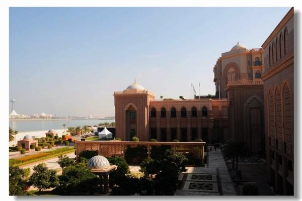 世界唯一的八星级酒店价格,世界上唯一一座十星级酒店