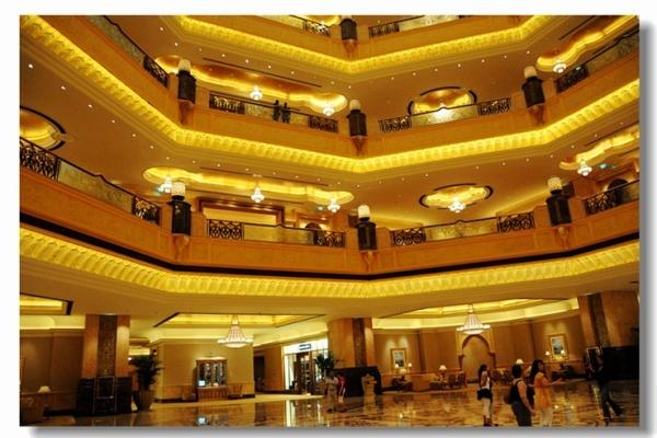 世界唯一的八星级酒店价格,世界上唯一一座十星级酒店