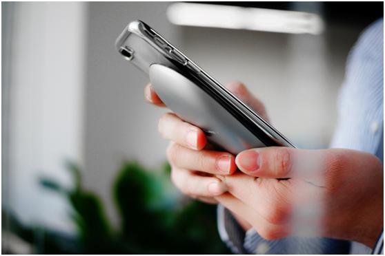 mipow无线充电宝怎么用,mipow充电宝苹果