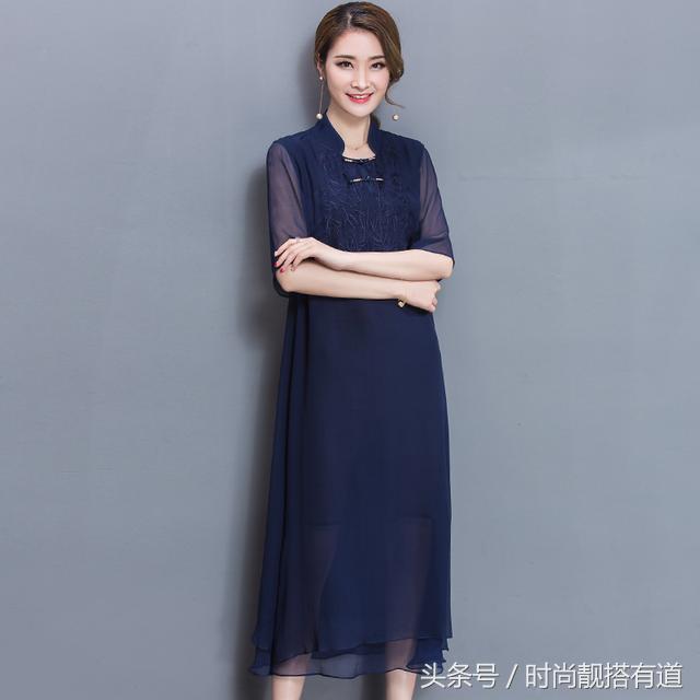 北京的小姨最会网购，专挑真丝连衣裙，第一款原598特价68元