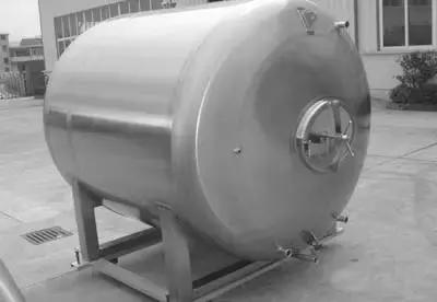 储罐的各种种类和优缺点,储罐的种类及区别