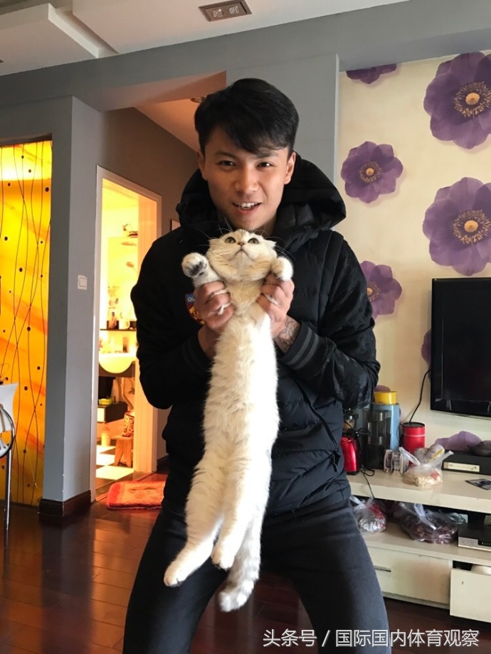 亚冠没报名？热身没上场！权健的这位边路妖星到底怎么了？