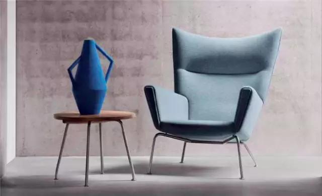 满世界都在山寨它，这把椅子凭什么成为大师最经典的传世之作？