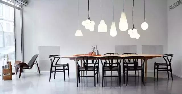 满世界都在山寨它，这把椅子凭什么成为大师最经典的传世之作？