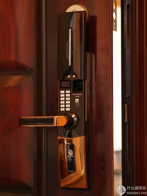 必达智能锁i8指纹识别灯常亮,必达智能锁i8评测