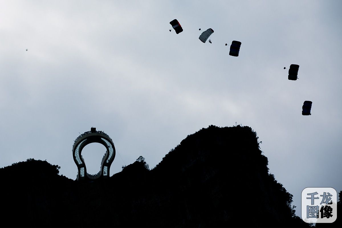 美国短跑运动员称霸,美国飞行大赛最高纪录